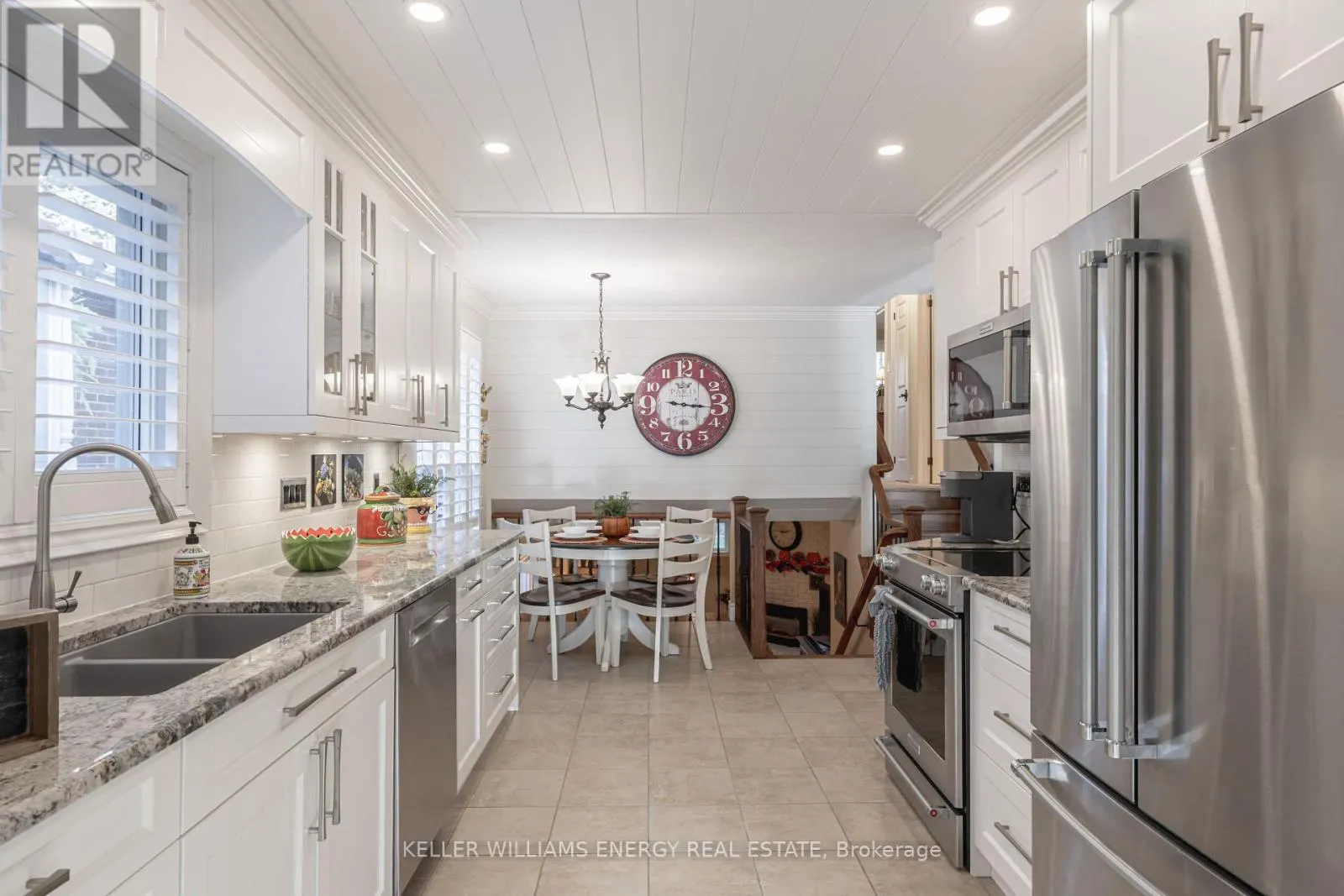 1158 TRILLIUM COURT