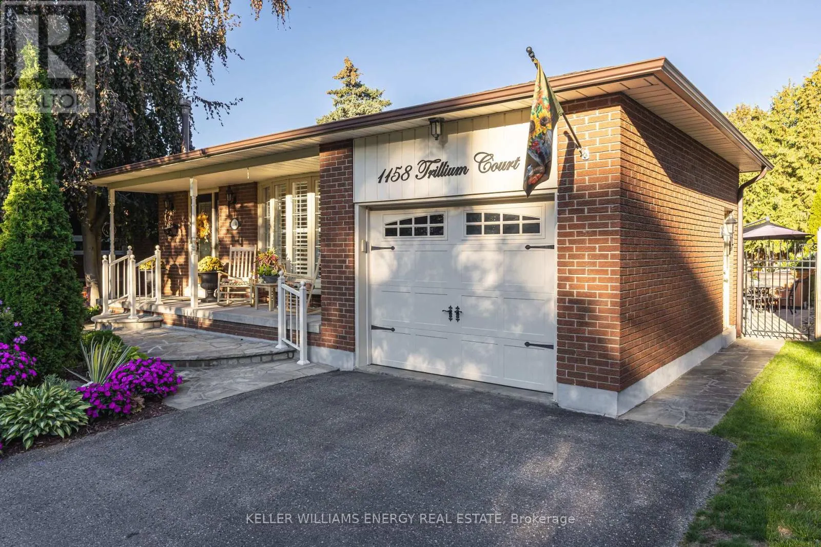 1158 TRILLIUM COURT