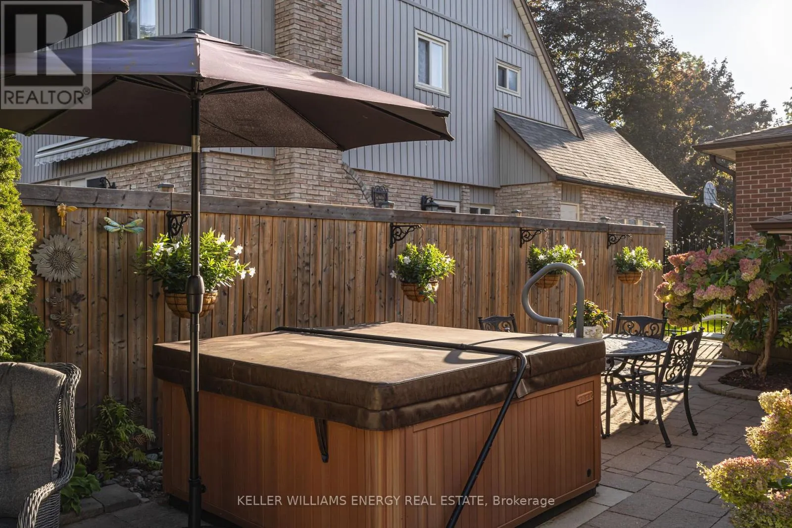 1158 TRILLIUM COURT