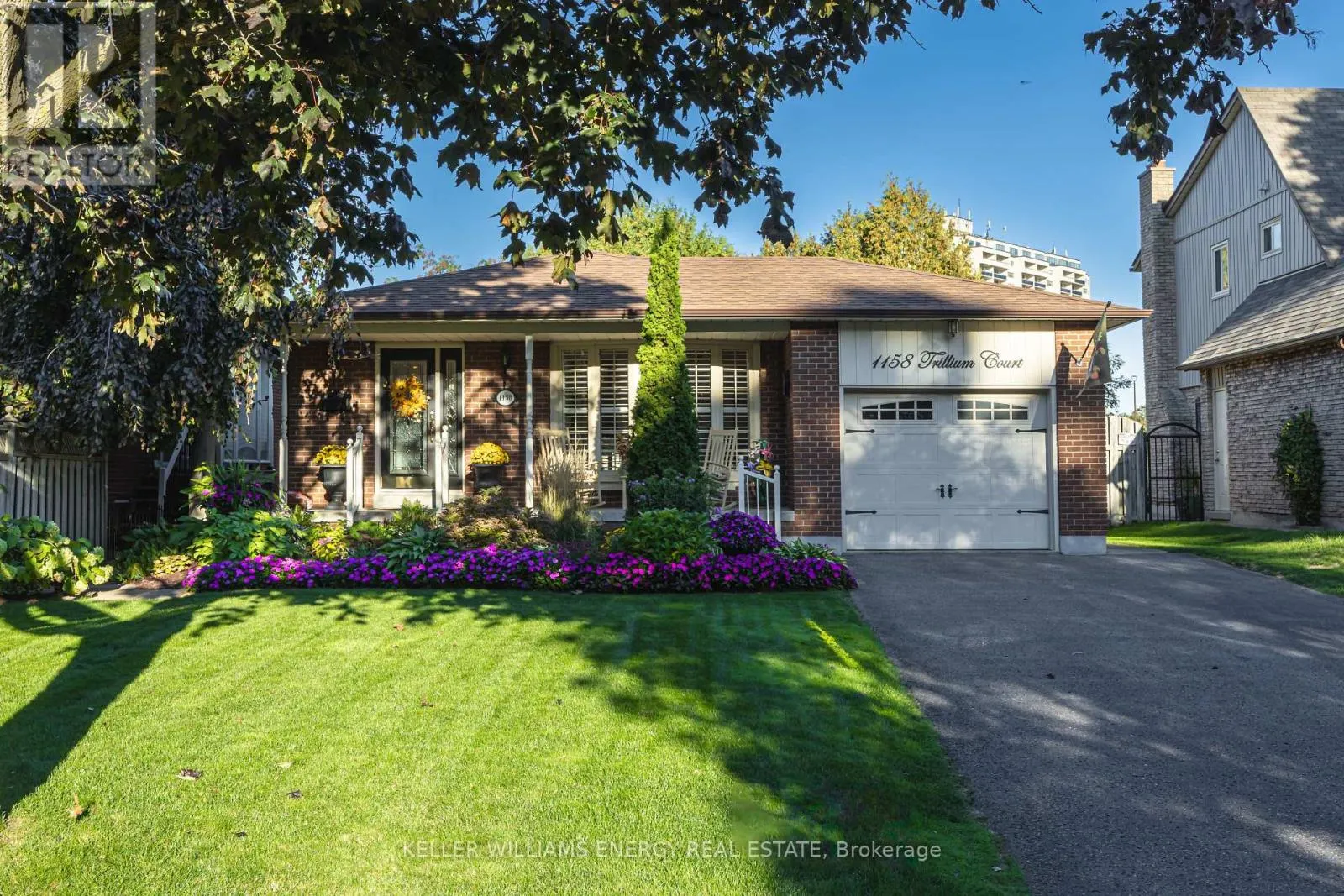 1158 TRILLIUM COURT