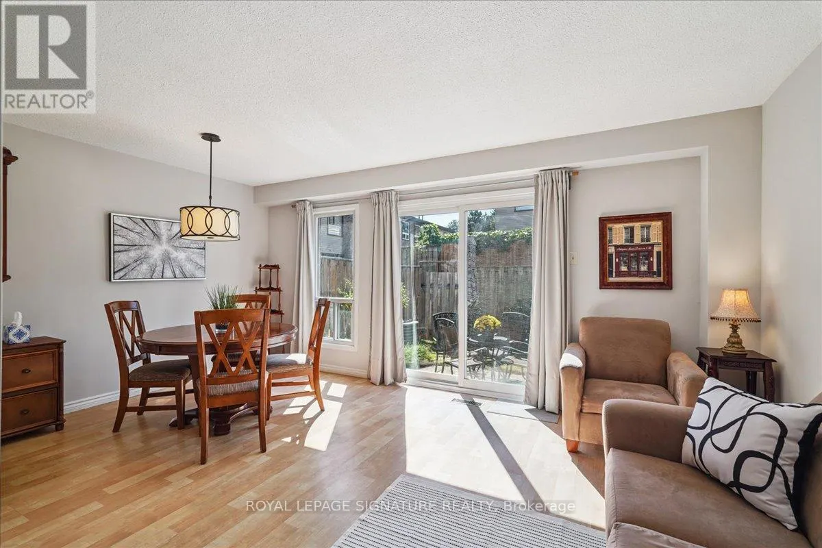 52 - 1131 SANDHURST CIRCLE