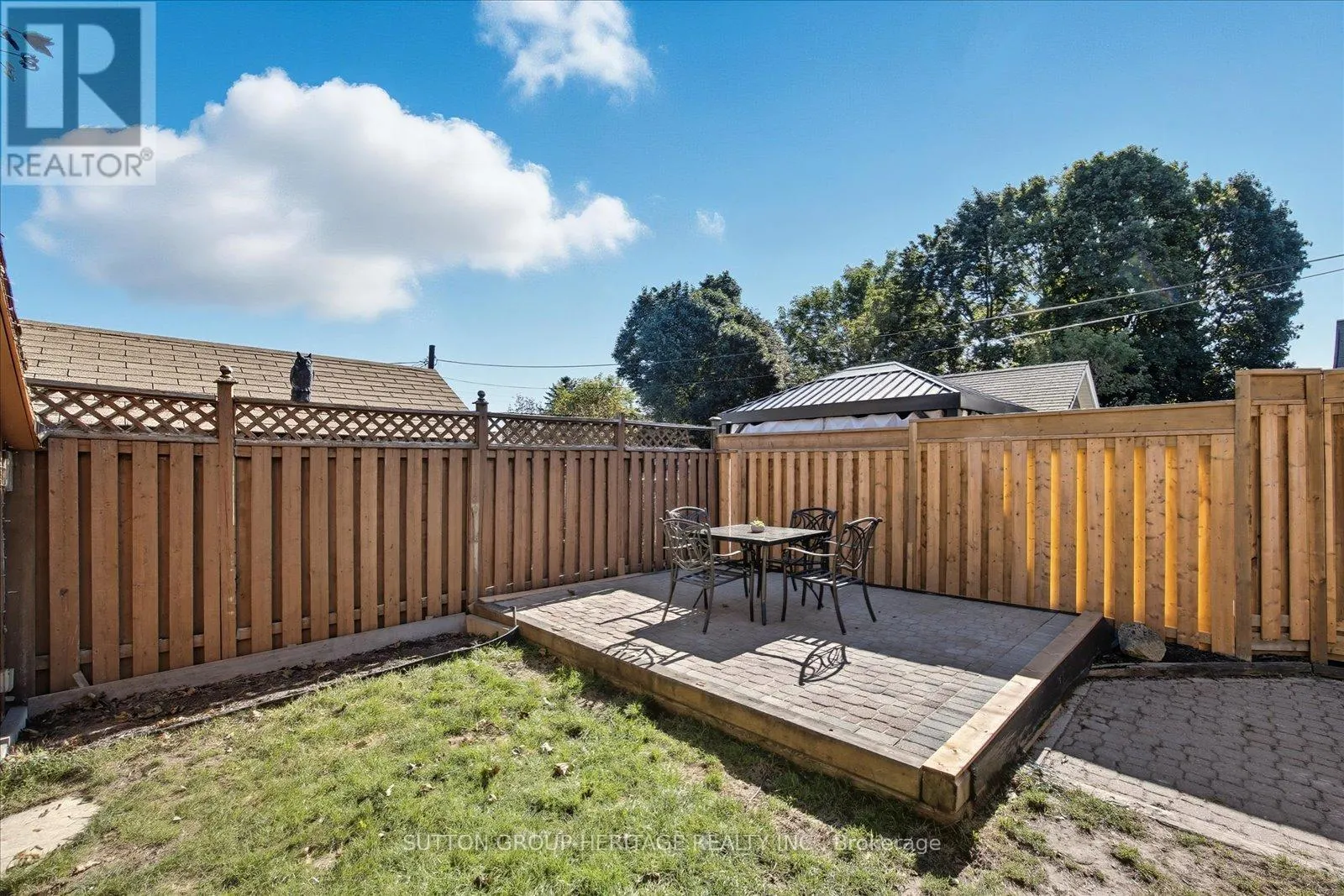 179 OSHAWA BOULEVARD N