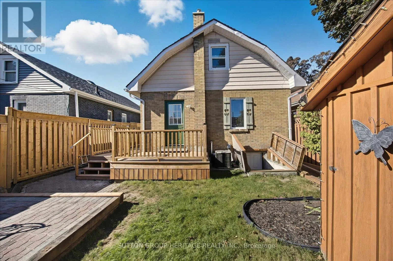 179 OSHAWA BOULEVARD N