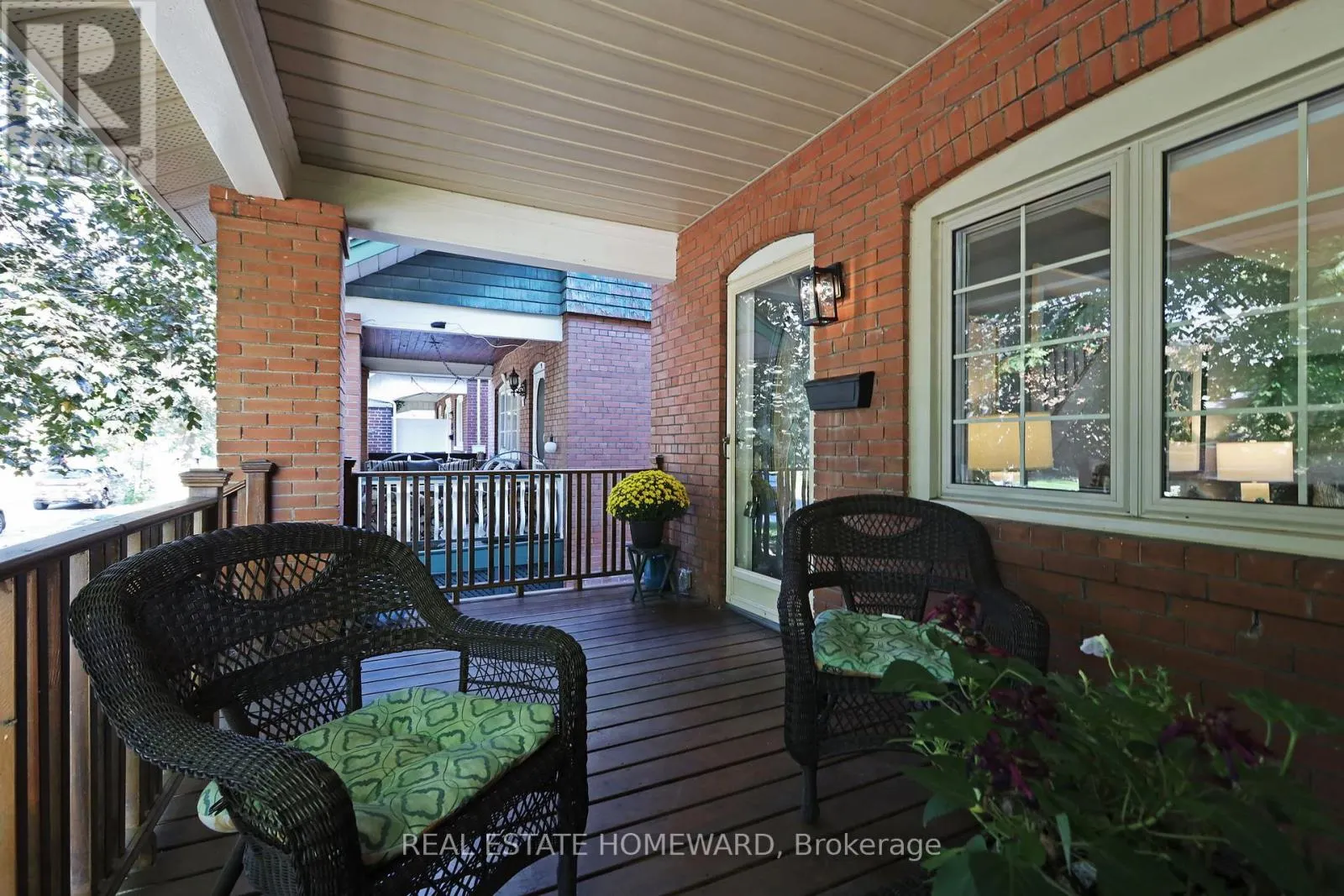 7 BINGHAM AVENUE