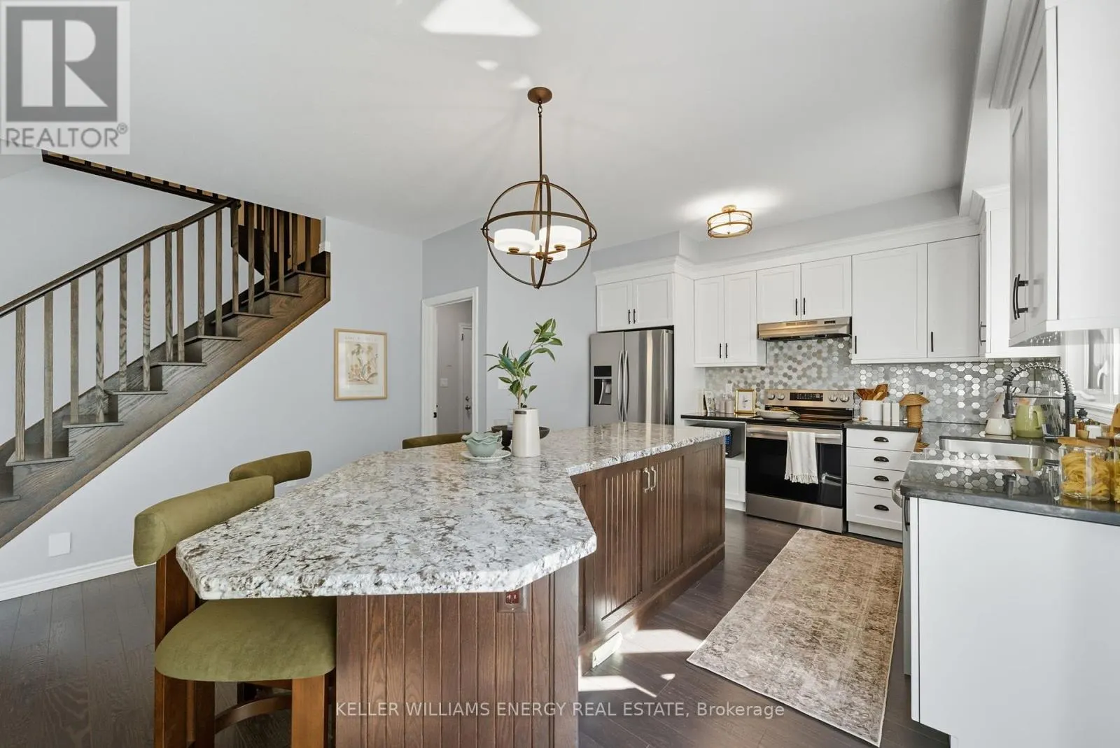 192 VARCOE ROAD