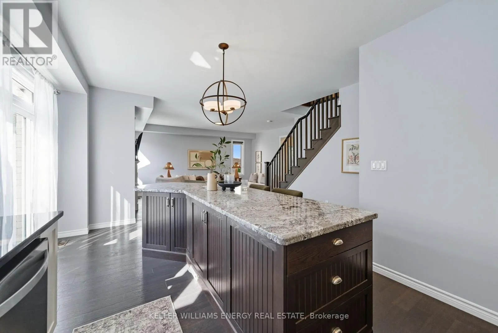 192 VARCOE ROAD