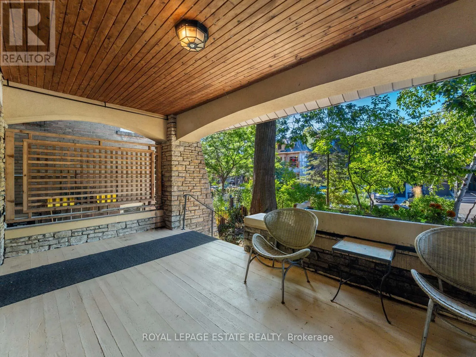 17 BALSAM AVENUE