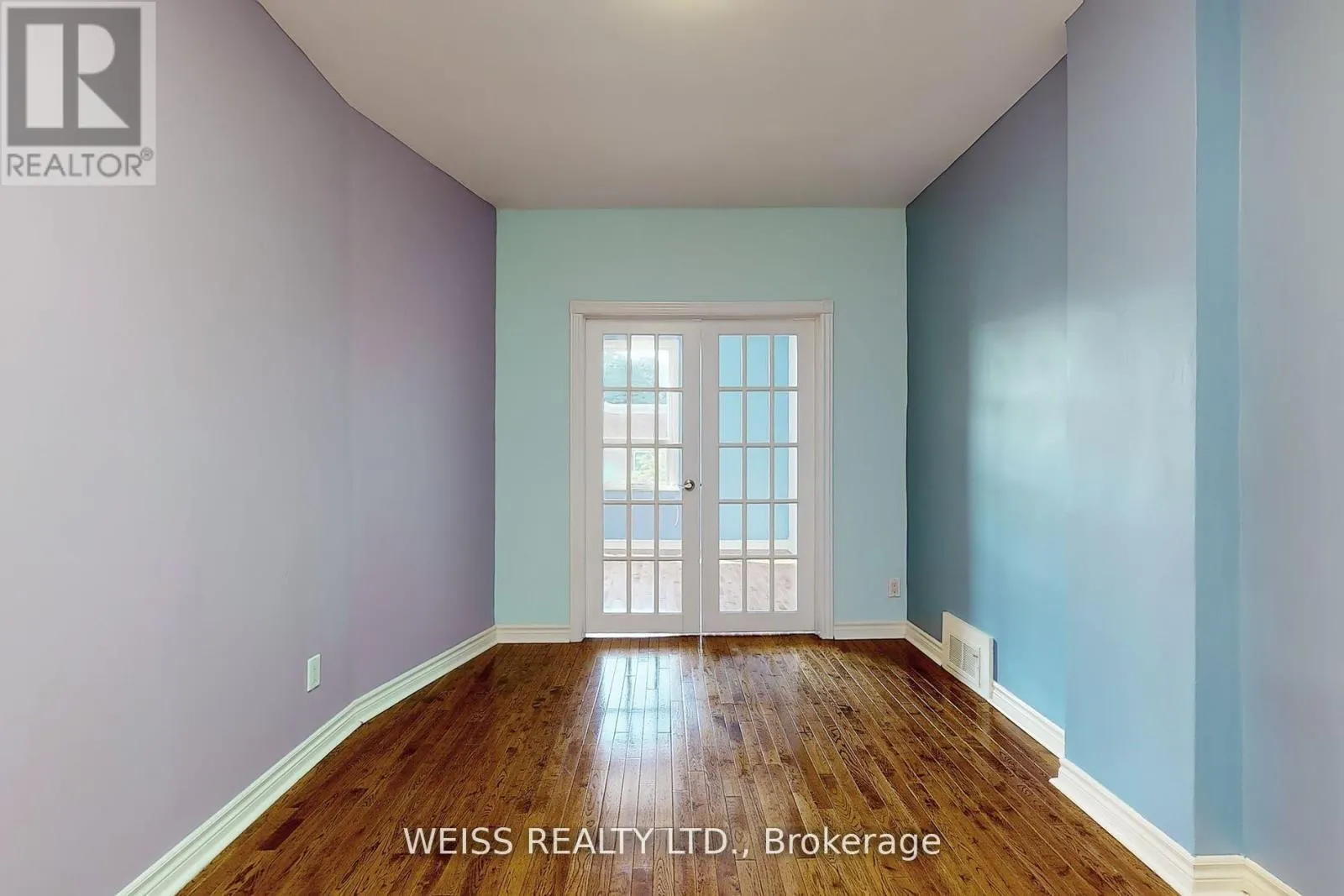 UPPER - 2468 DANFORTH AVENUE