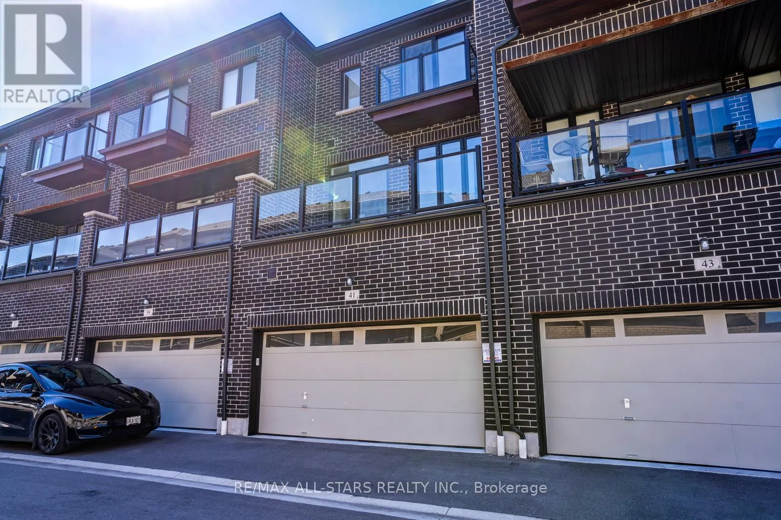 41 STEAMBOAT WAY