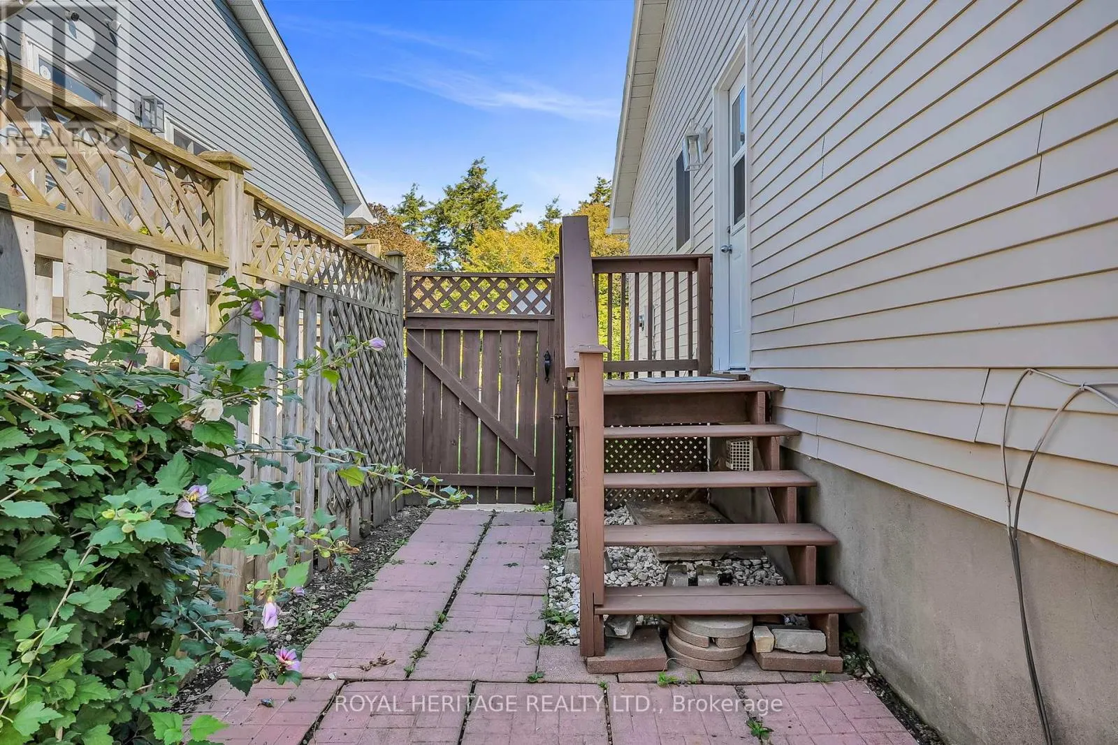 1312 VALLEY DRIVE