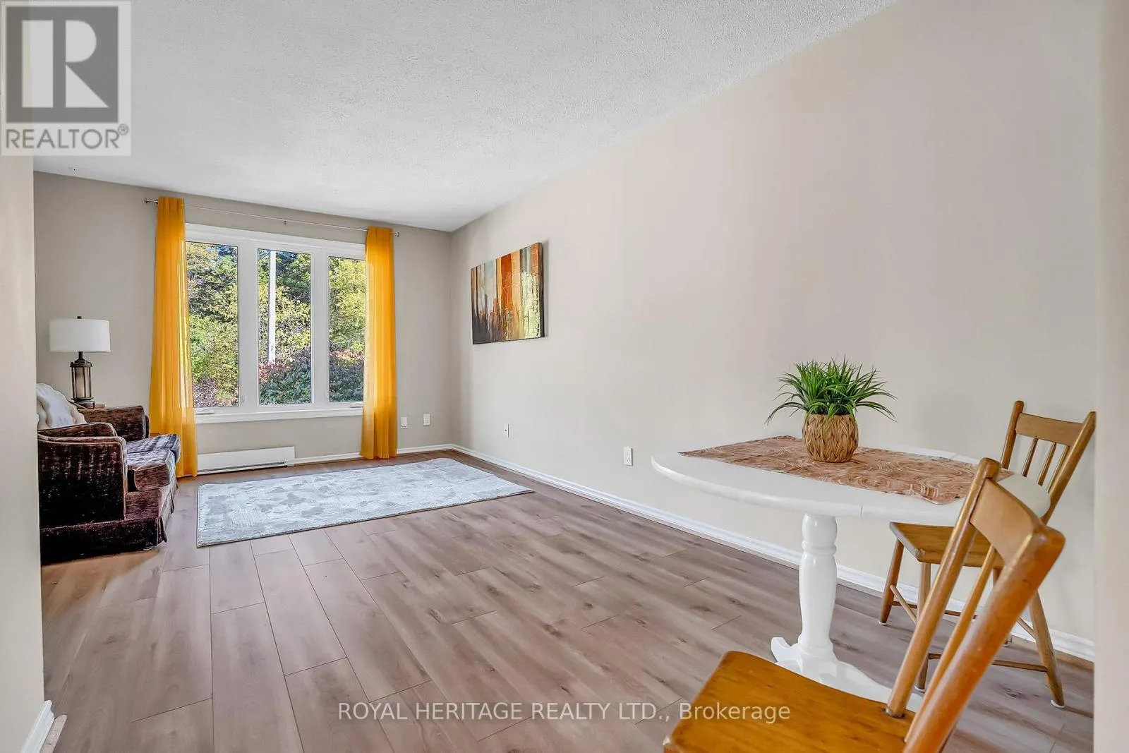 1312 VALLEY DRIVE