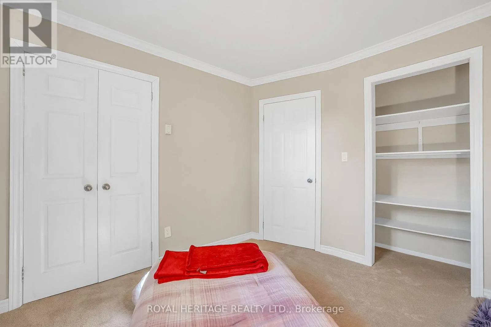 1312 VALLEY DRIVE