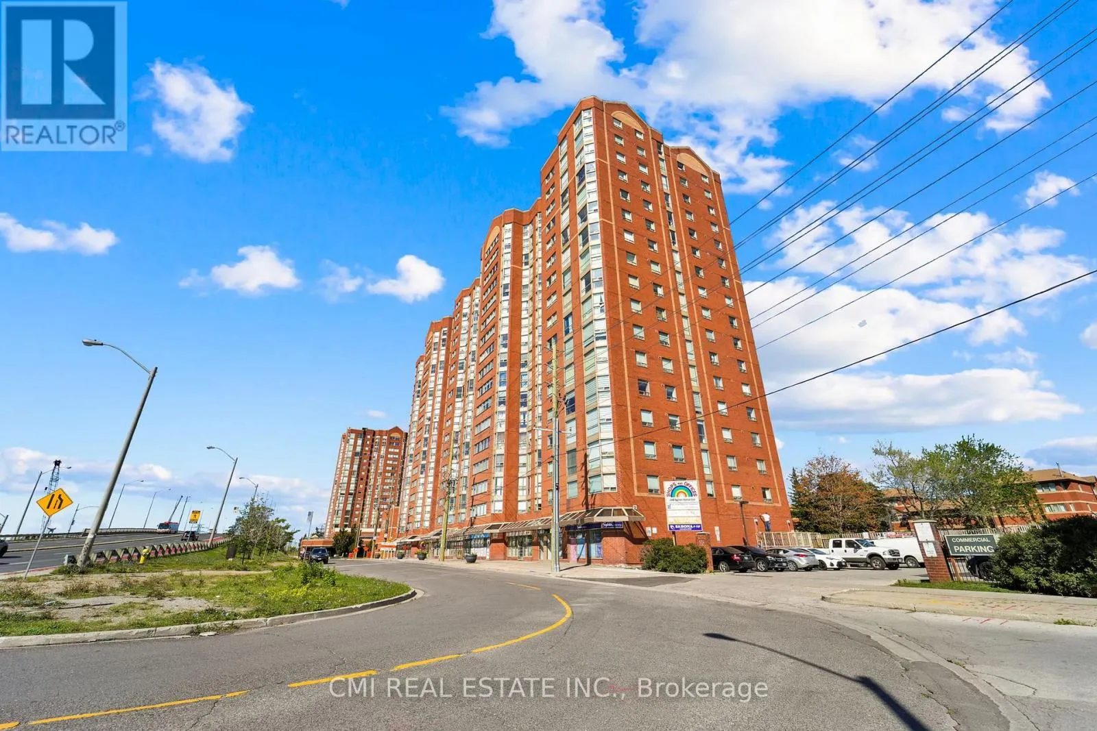 1510 - 2466 EGLINTON AVENUE E