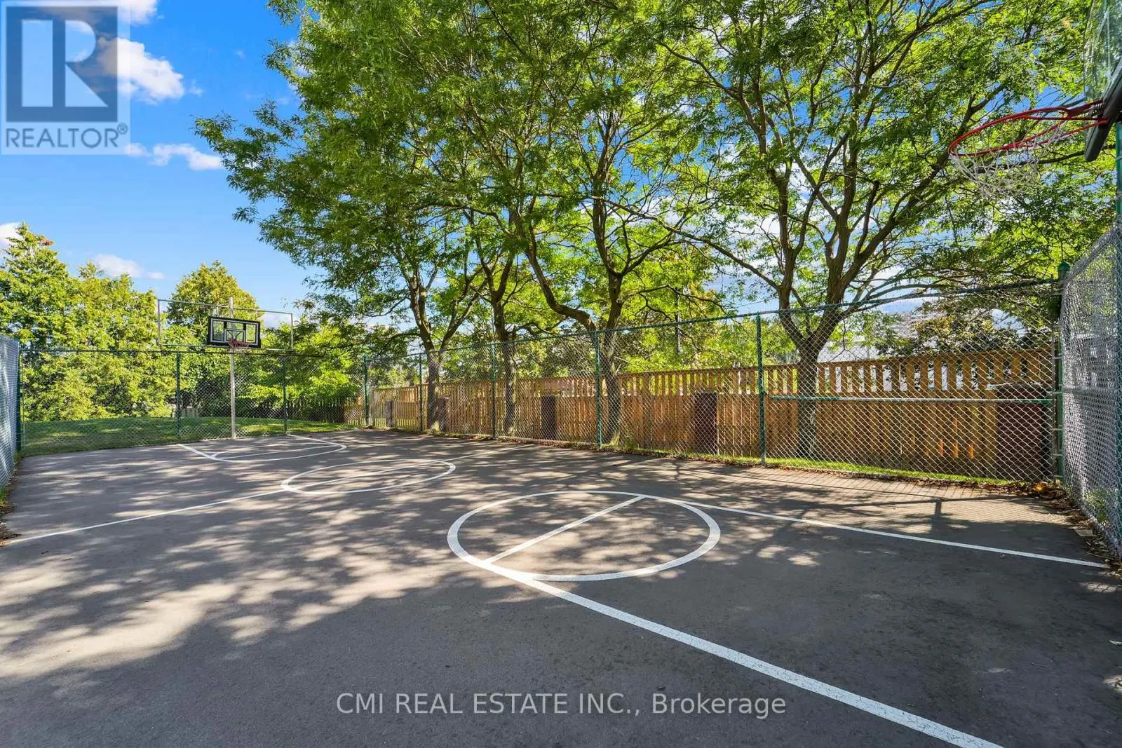 1510 - 2466 EGLINTON AVENUE E