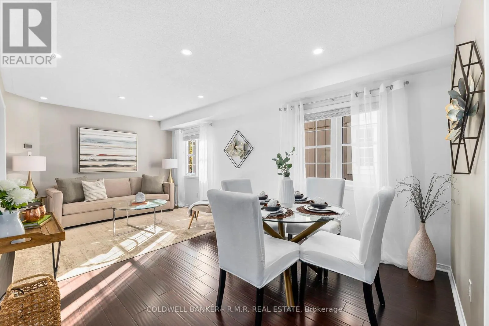 62 IPSWICH PLACE
