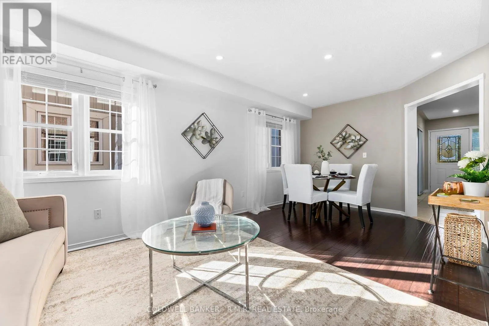 62 IPSWICH PLACE