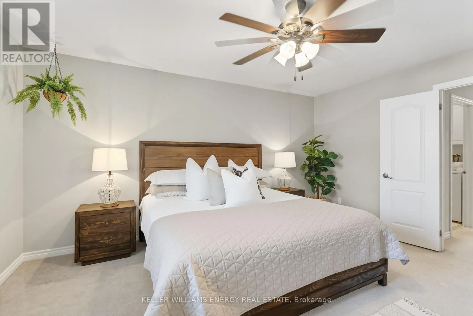 47 SCEPTER PLACE