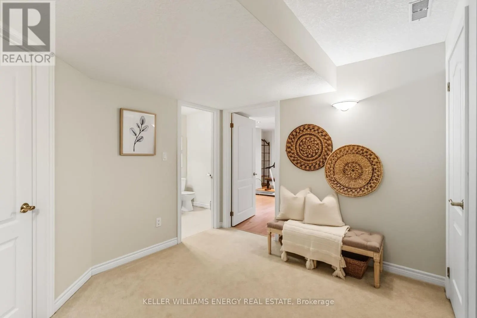 47 SCEPTER PLACE