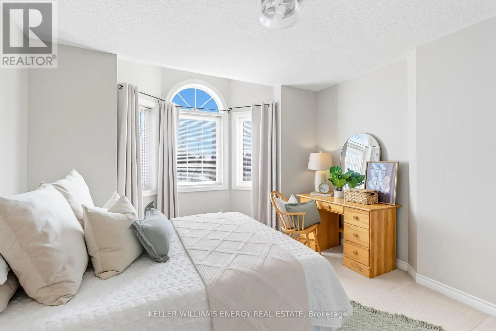 47 SCEPTER PLACE