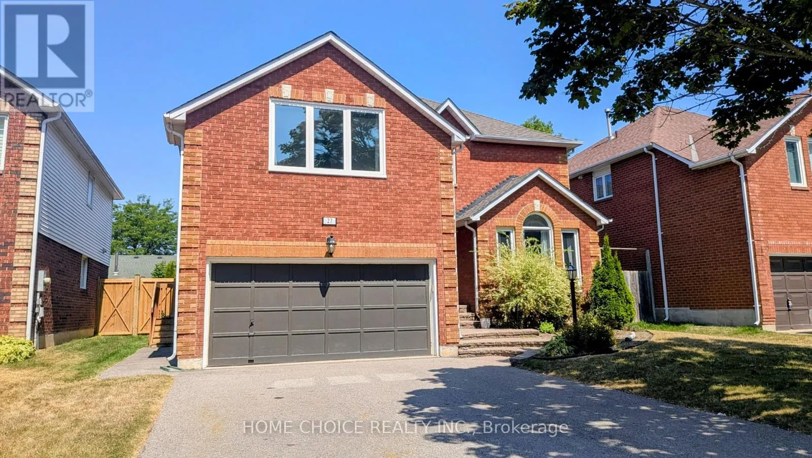 27 DONCASTER CRESCENT