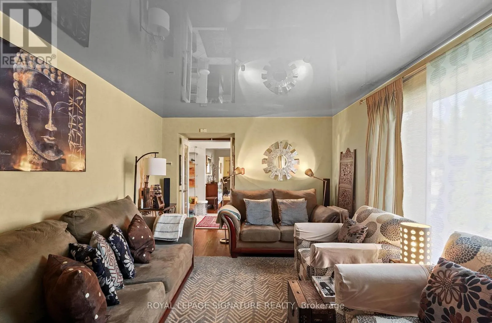 1556 AMBERLEA ROAD
