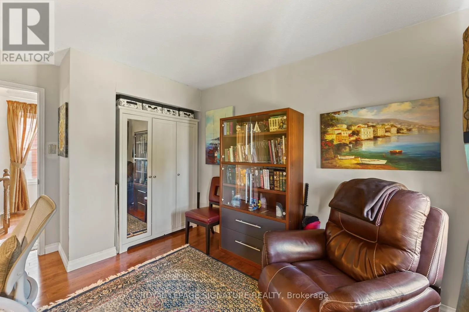 1556 AMBERLEA ROAD