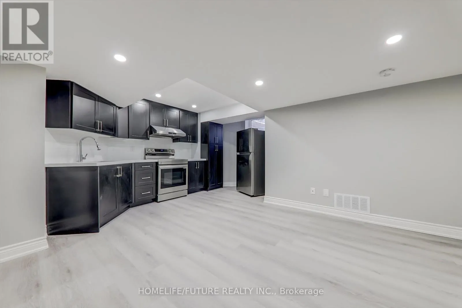BSMT - 2BR - 2394 SOUTHCOTT ROAD