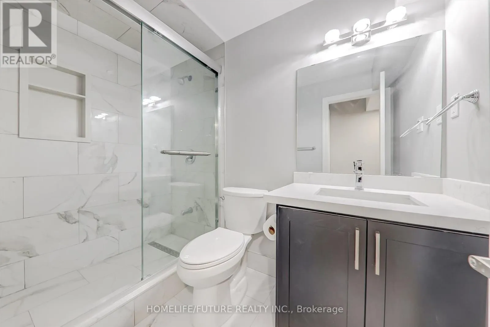 BSMT - 2BR - 2394 SOUTHCOTT ROAD
