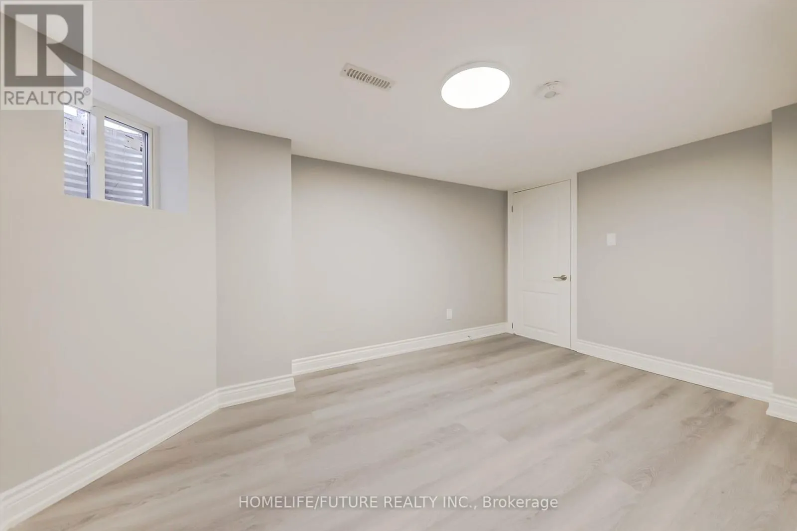 BSMT - 2BR - 2394 SOUTHCOTT ROAD