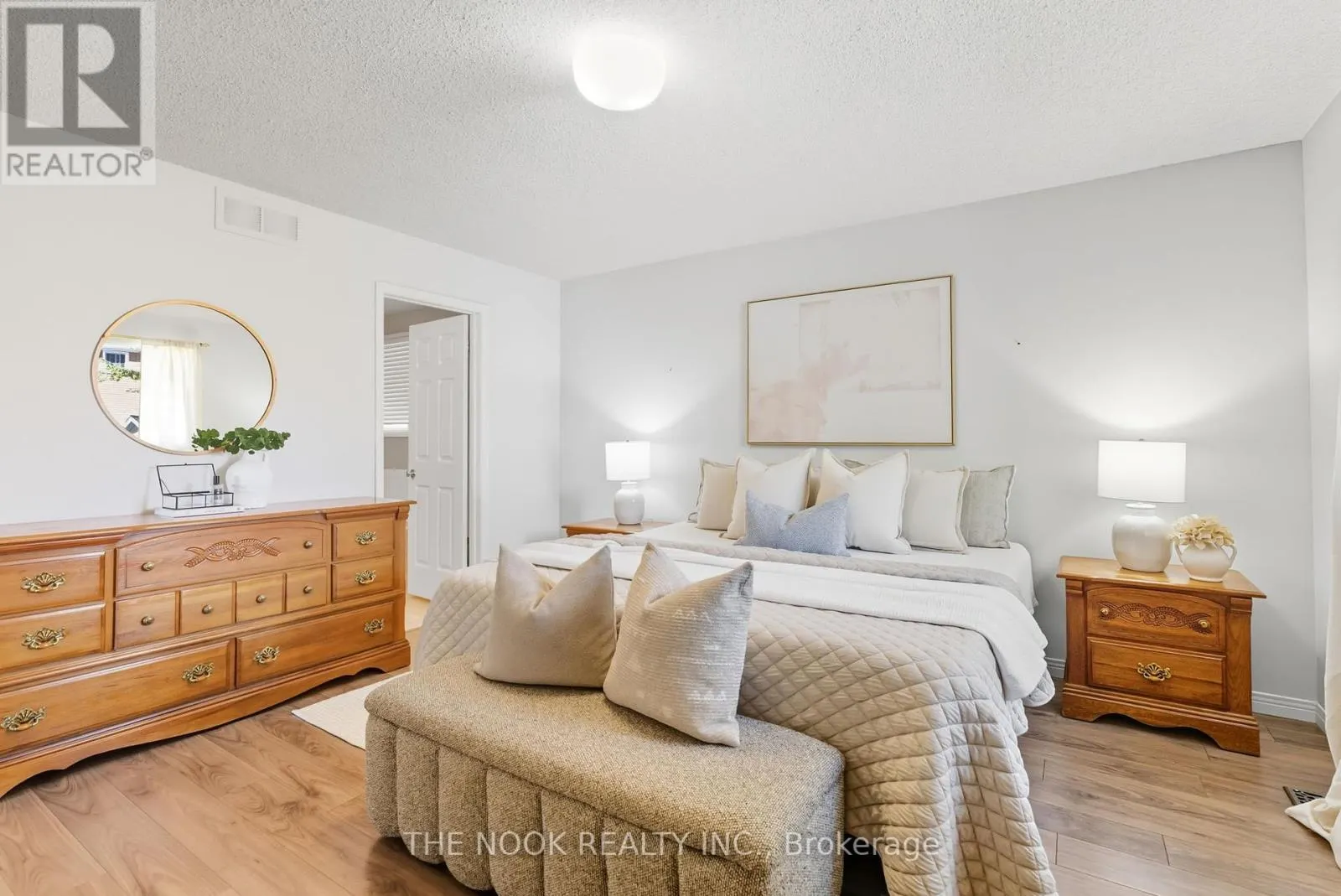 58 STAGEMASTER CRESCENT
