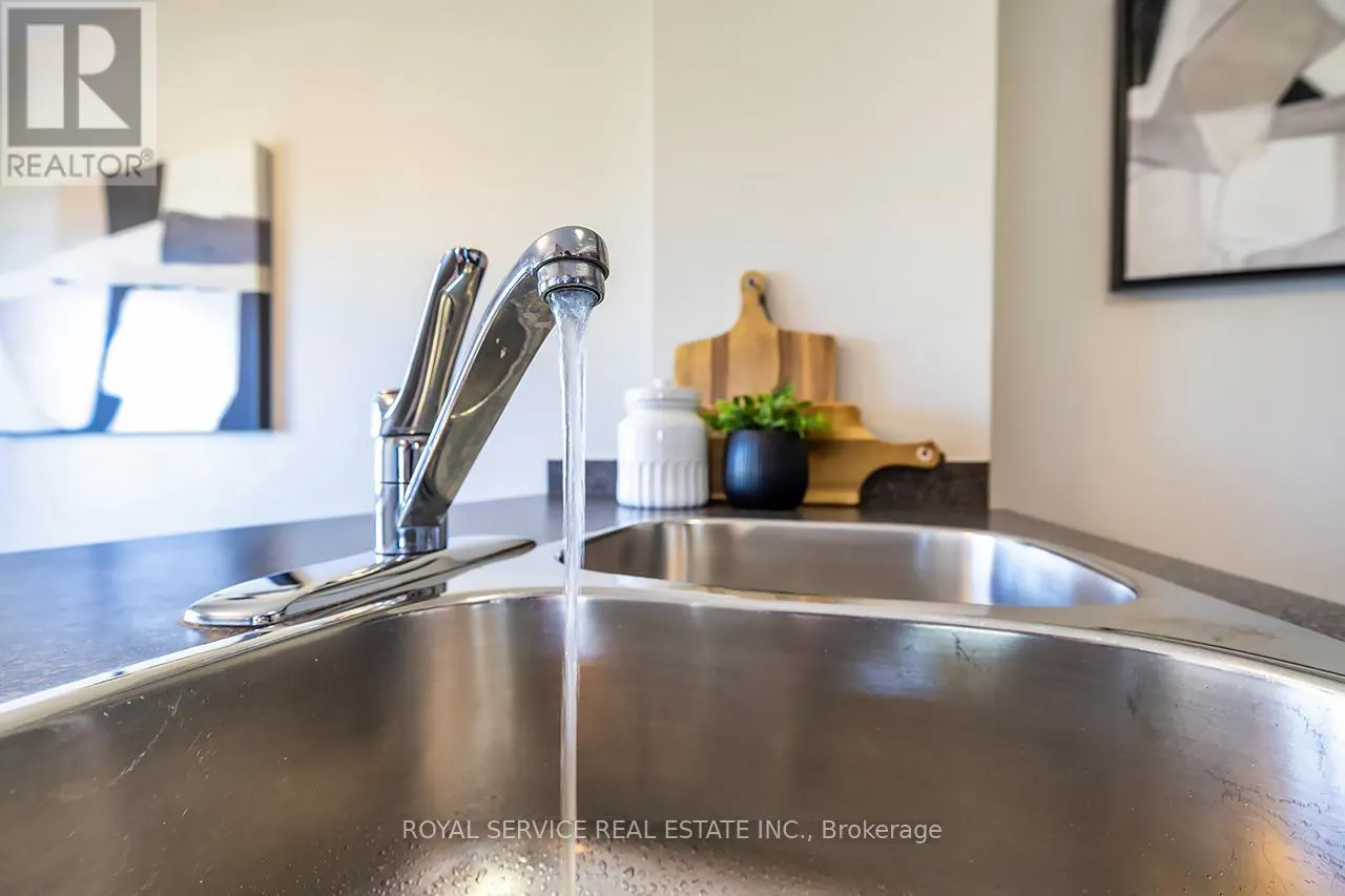 312 - 75 SHIPWAY AVENUE, #312