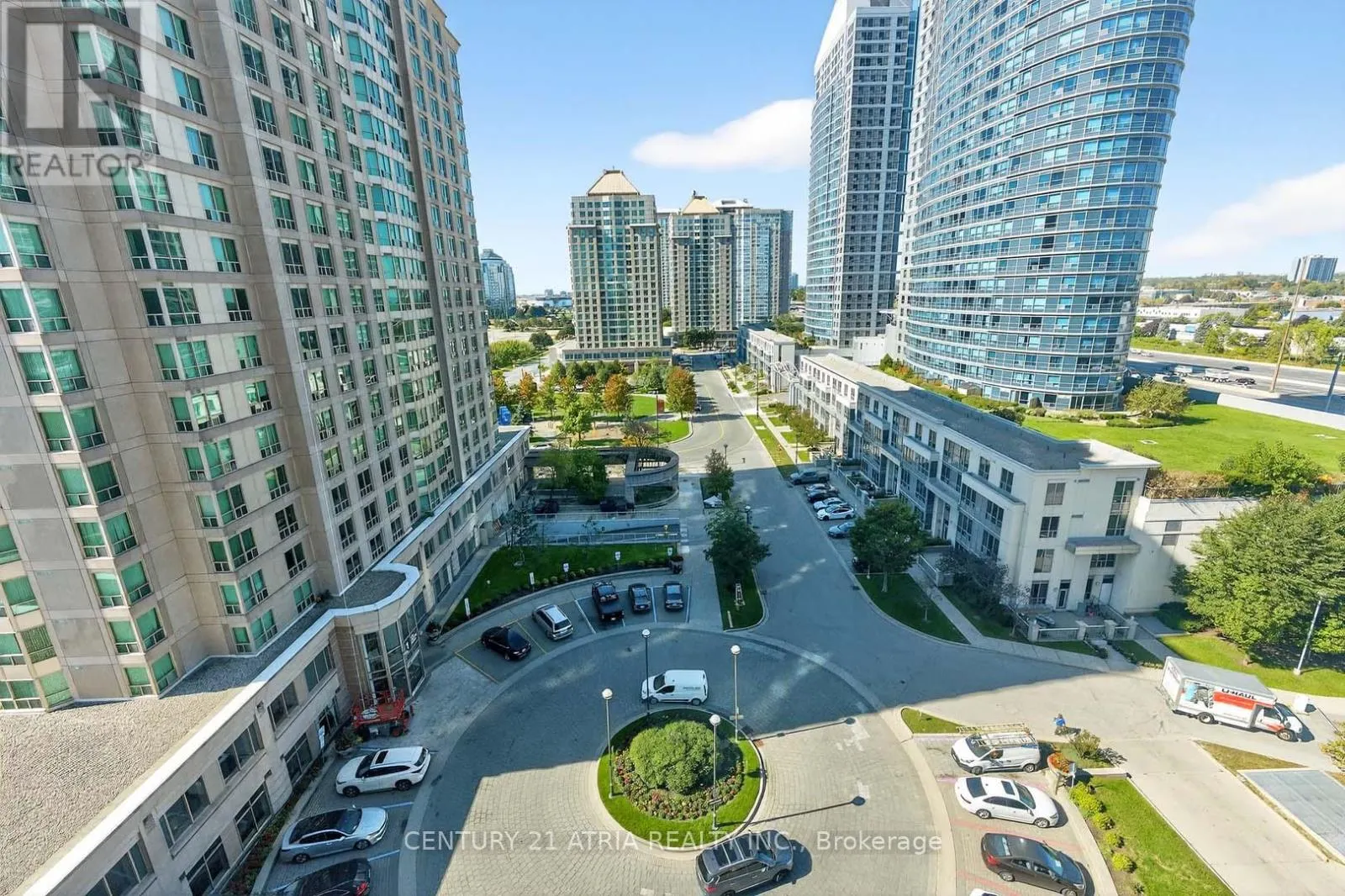 1115 - 11 LEE CENTRE DRIVE