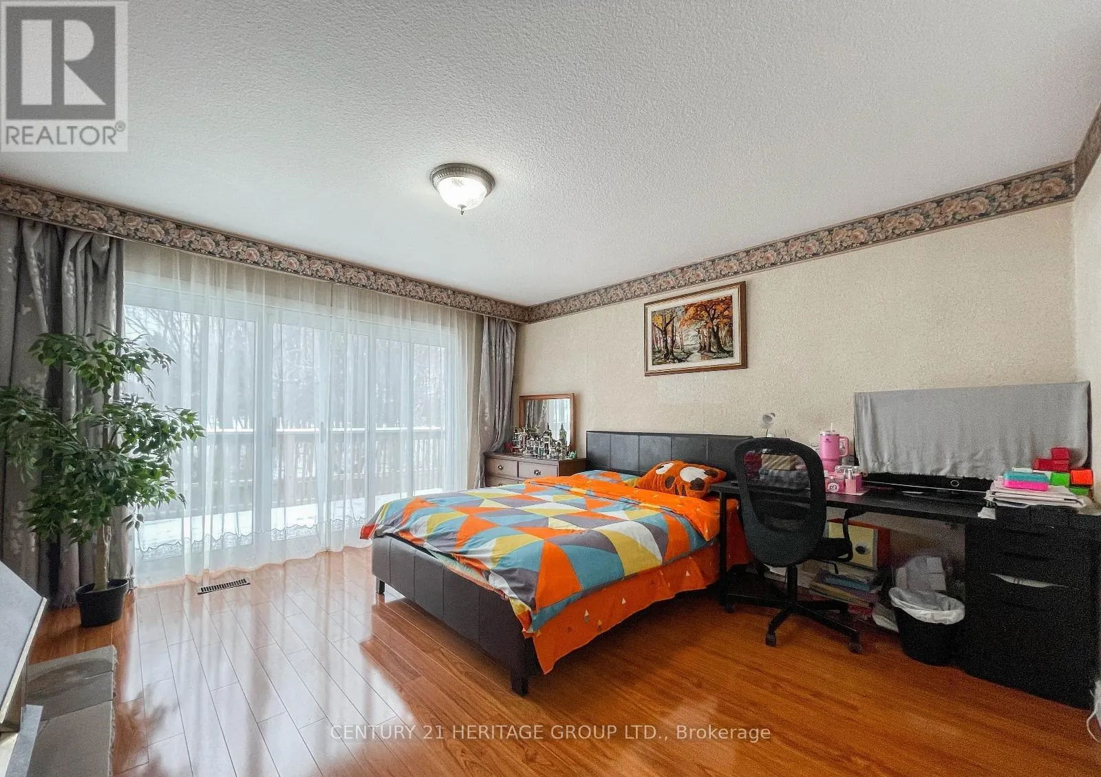 17 SKYRIDGE ROAD