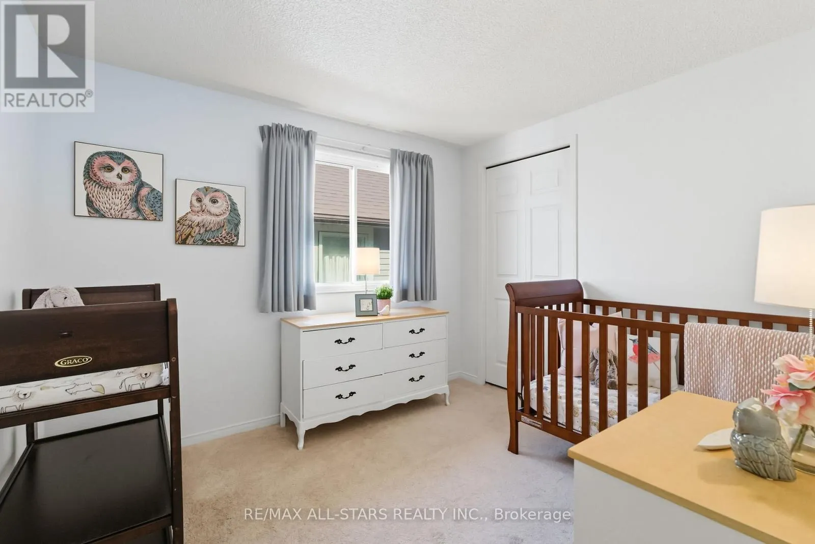1094 LONGBOW DRIVE