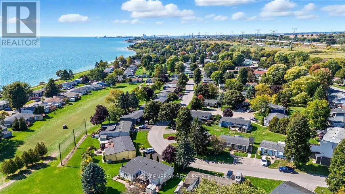 79 FAIRWAY DRIVE