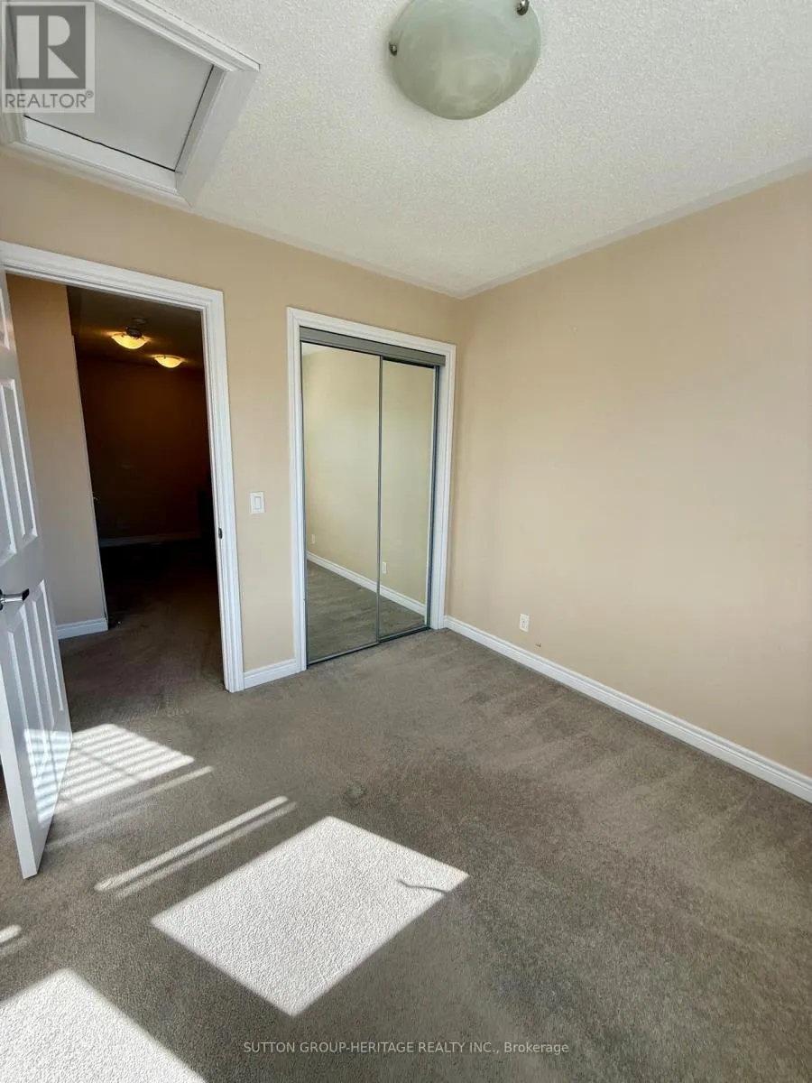 66 TABARET CRESCENT