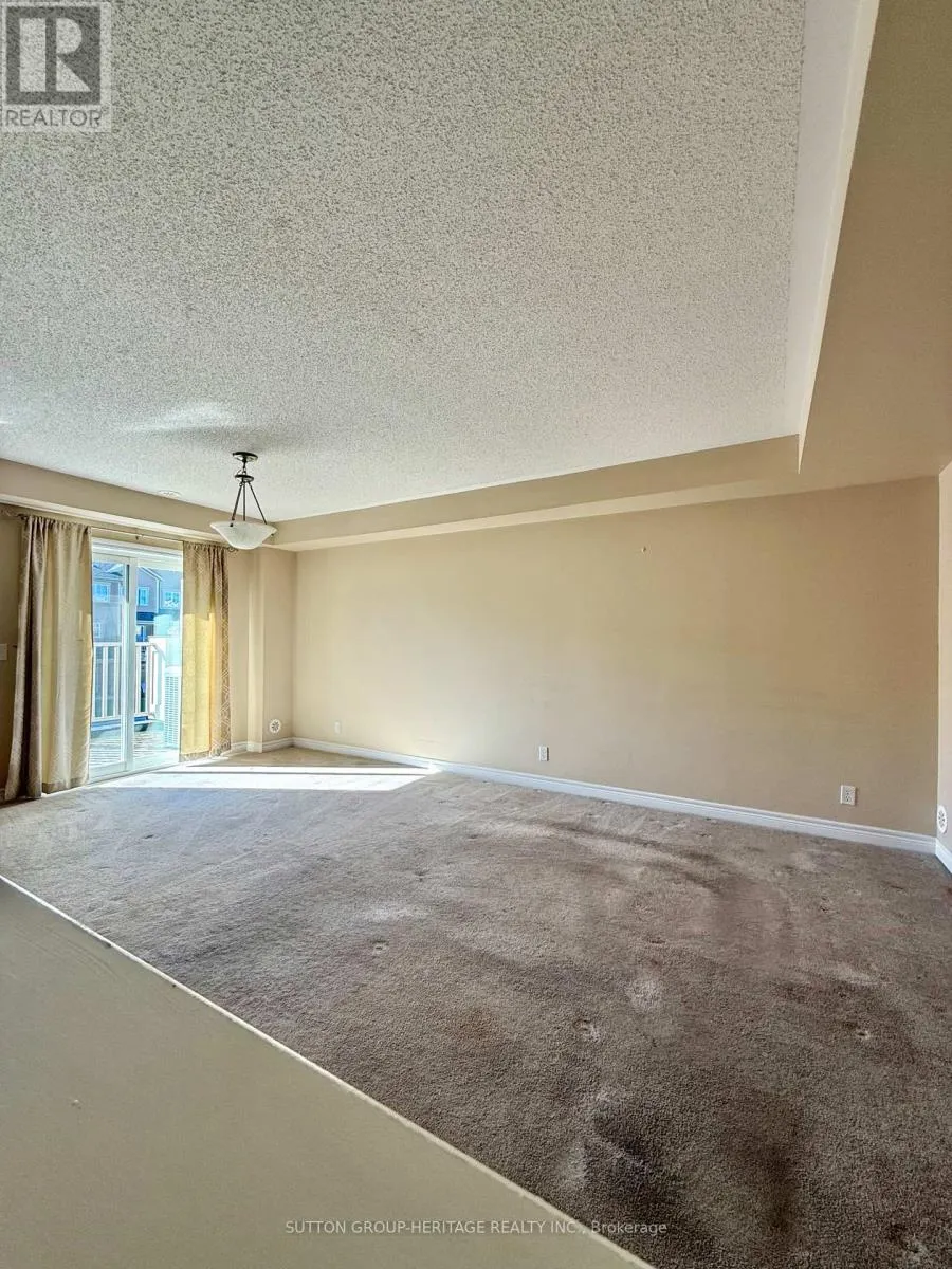 66 TABARET CRESCENT
