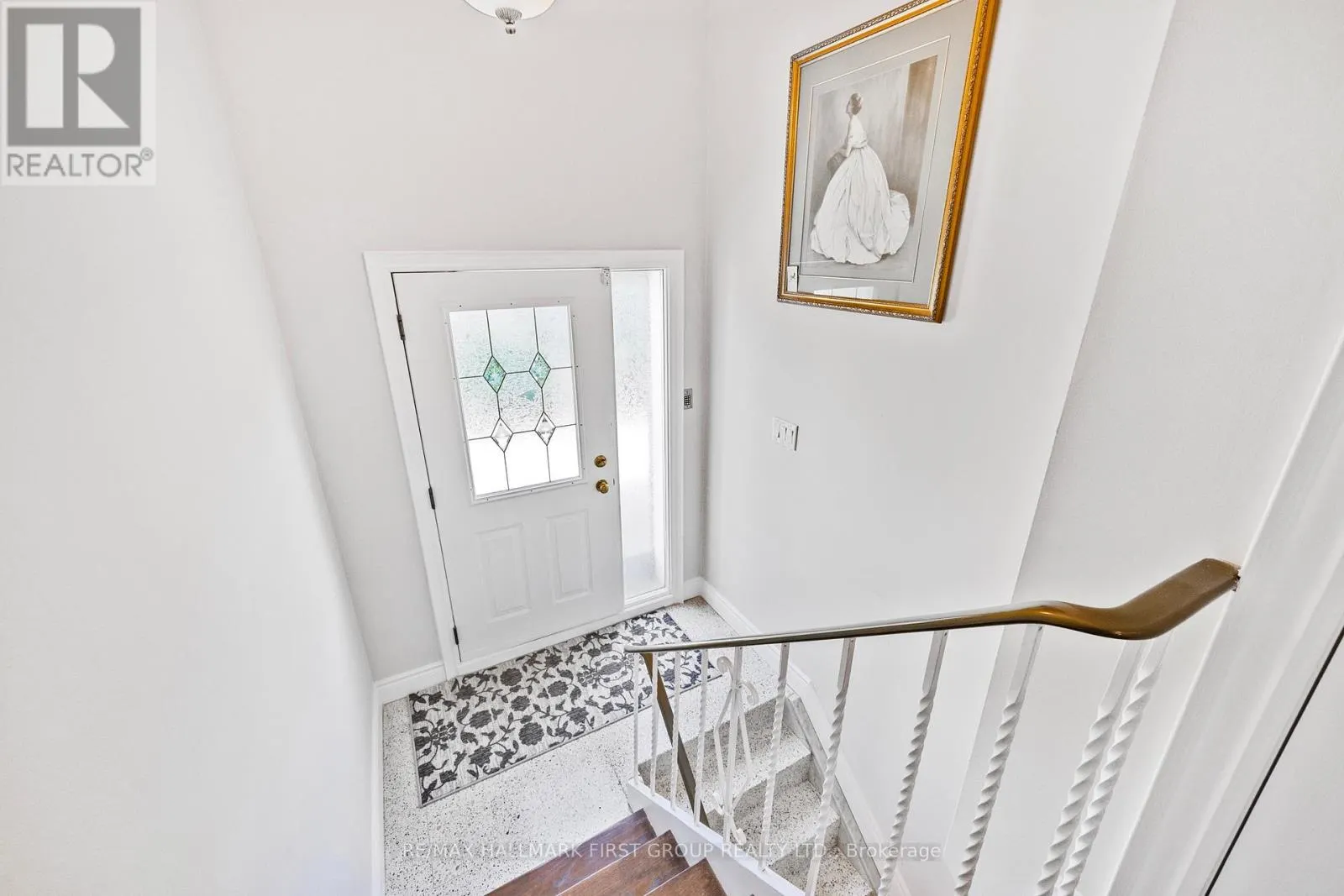 154 FAIRGLEN AVENUE