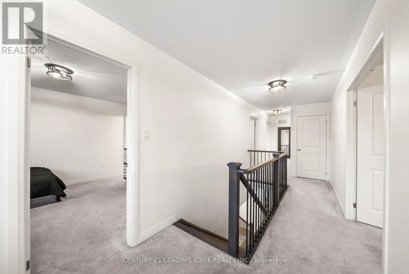 15 LARKIN LANE