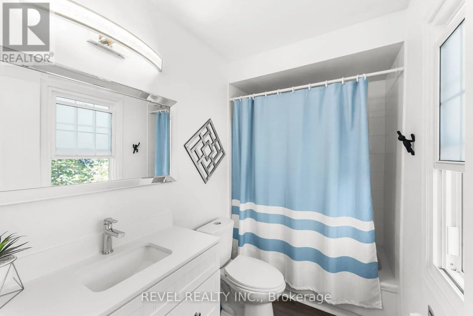 60 - 1610 CRAWFORTH STREET, #60