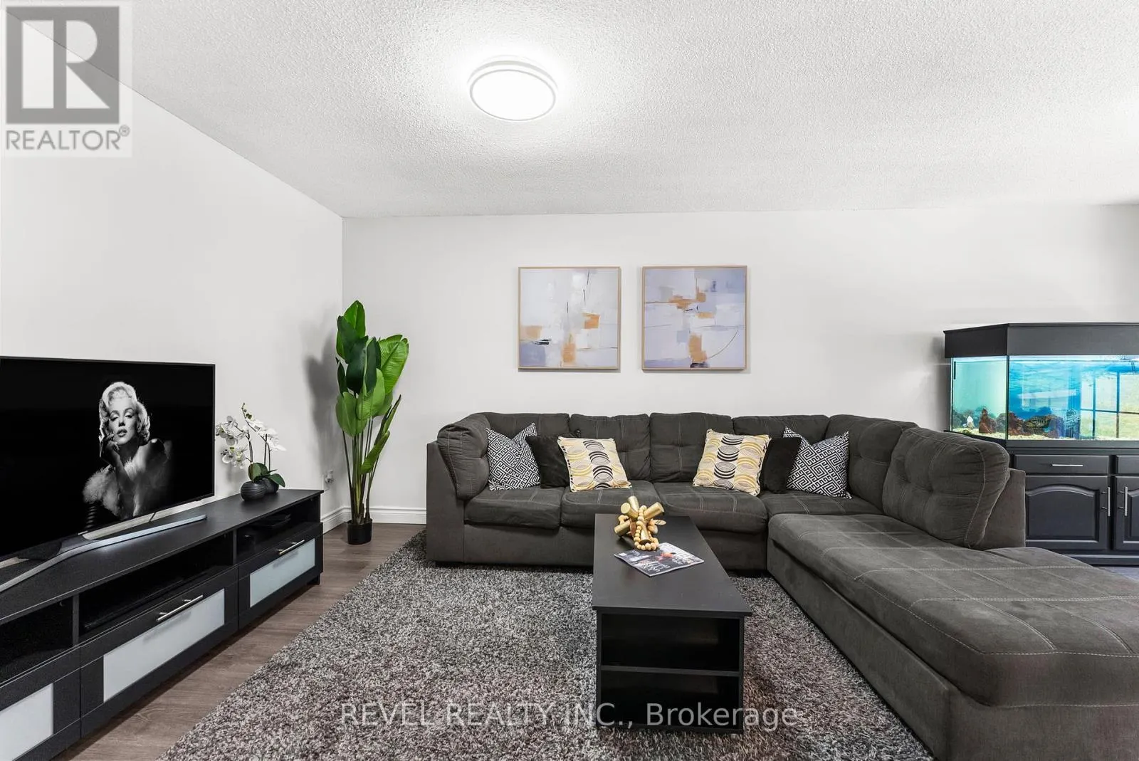 60 - 1610 CRAWFORTH STREET, #60