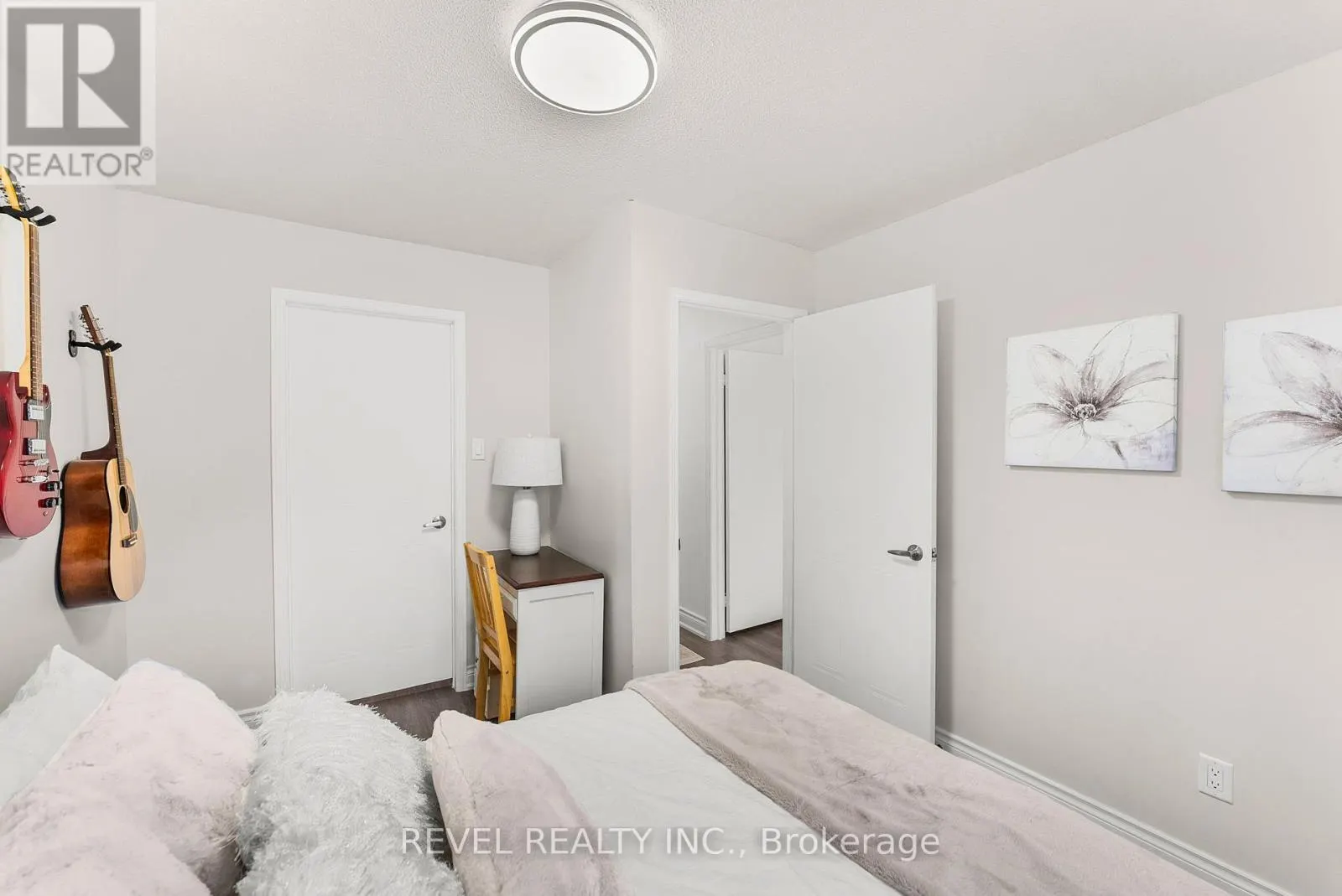 60 - 1610 CRAWFORTH STREET, #60