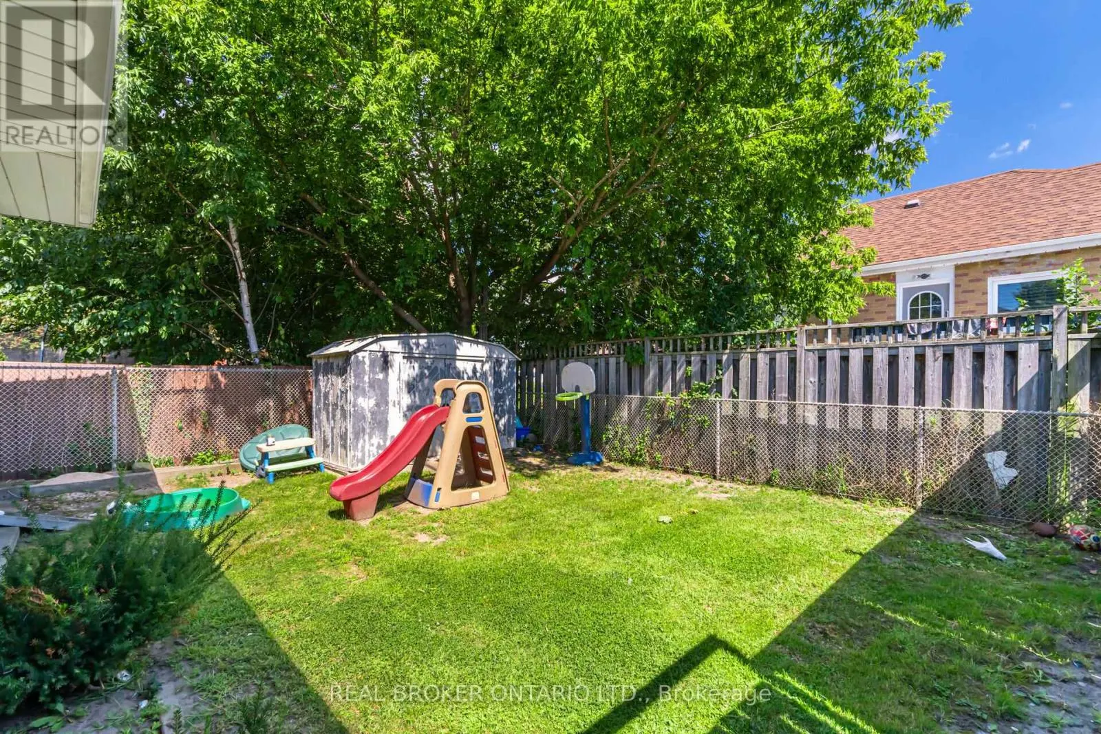 MAIN - 227 STEVENSON ROAD N