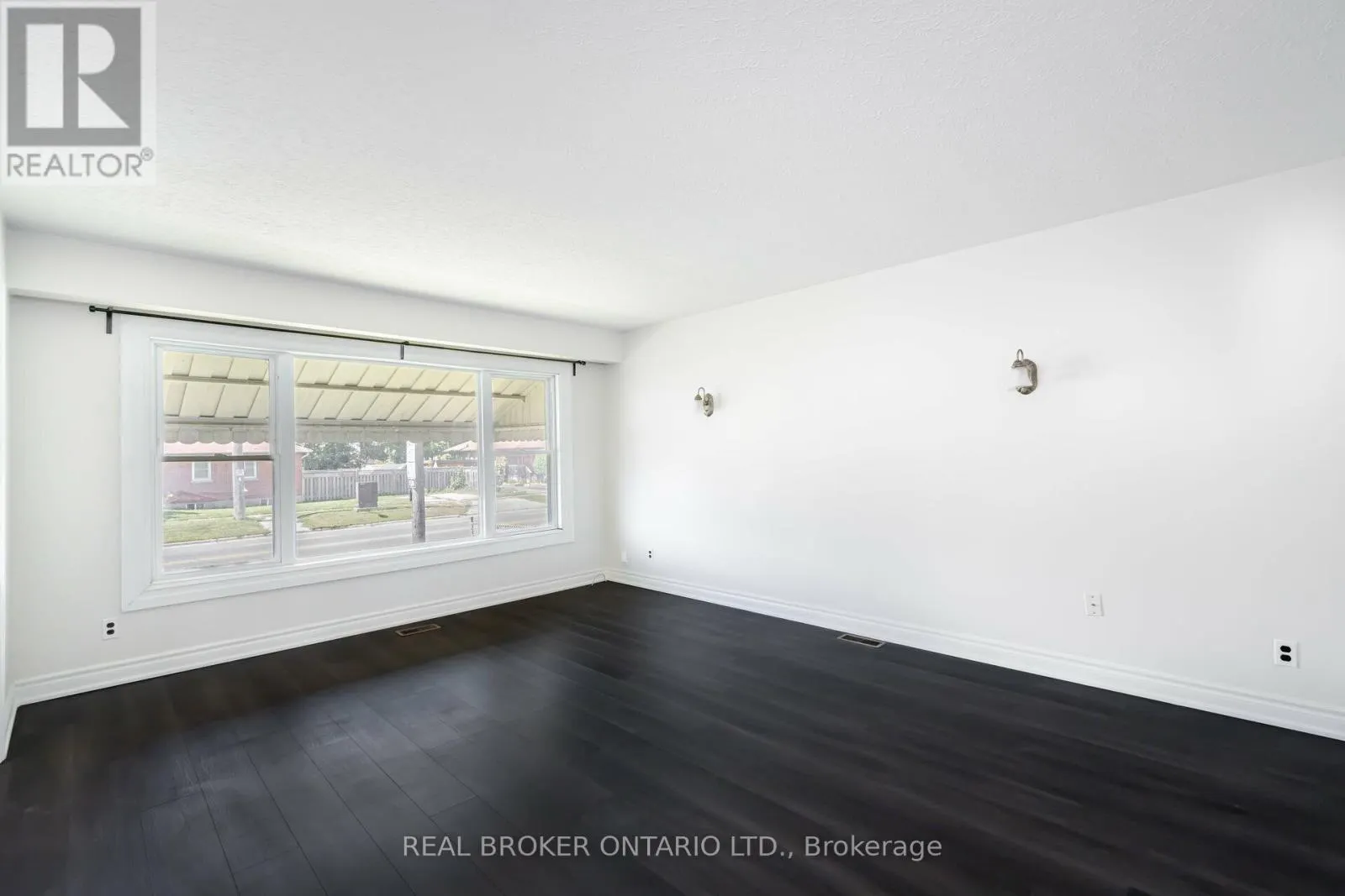 MAIN - 227 STEVENSON ROAD N
