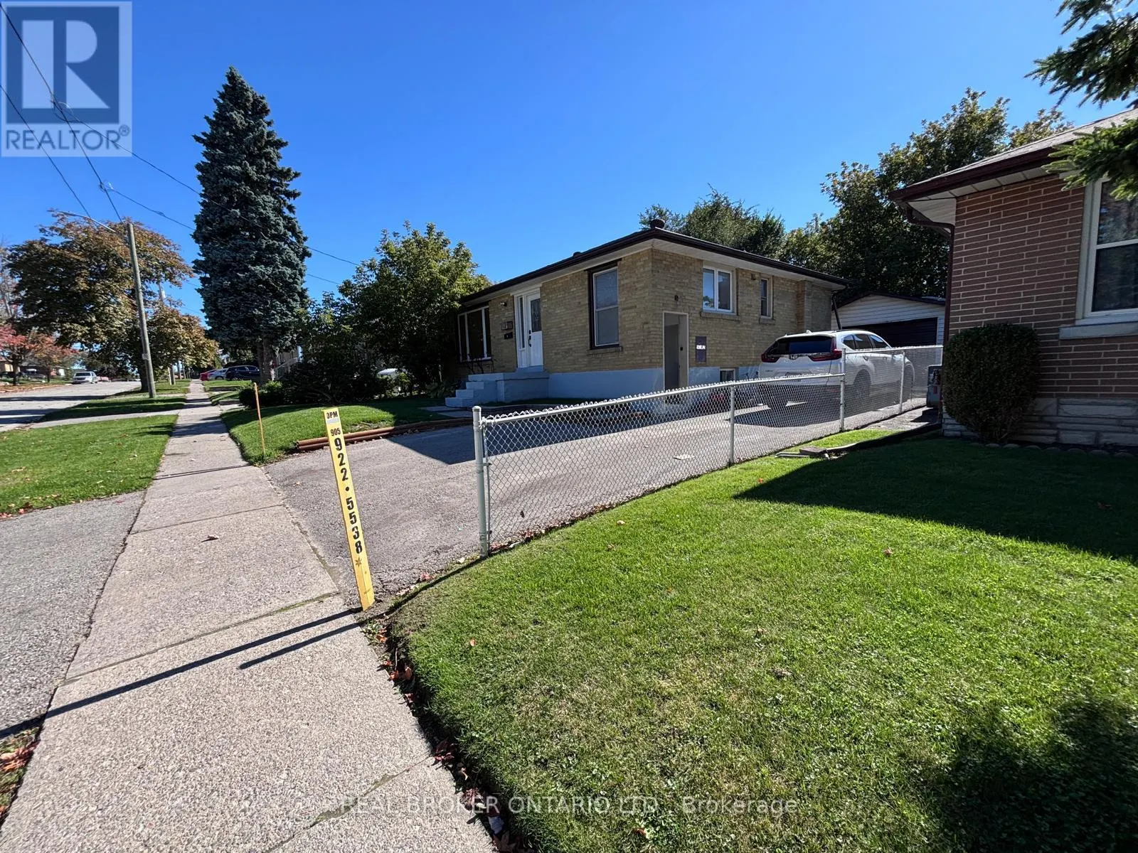 MAIN - 767 GASPE AVENUE