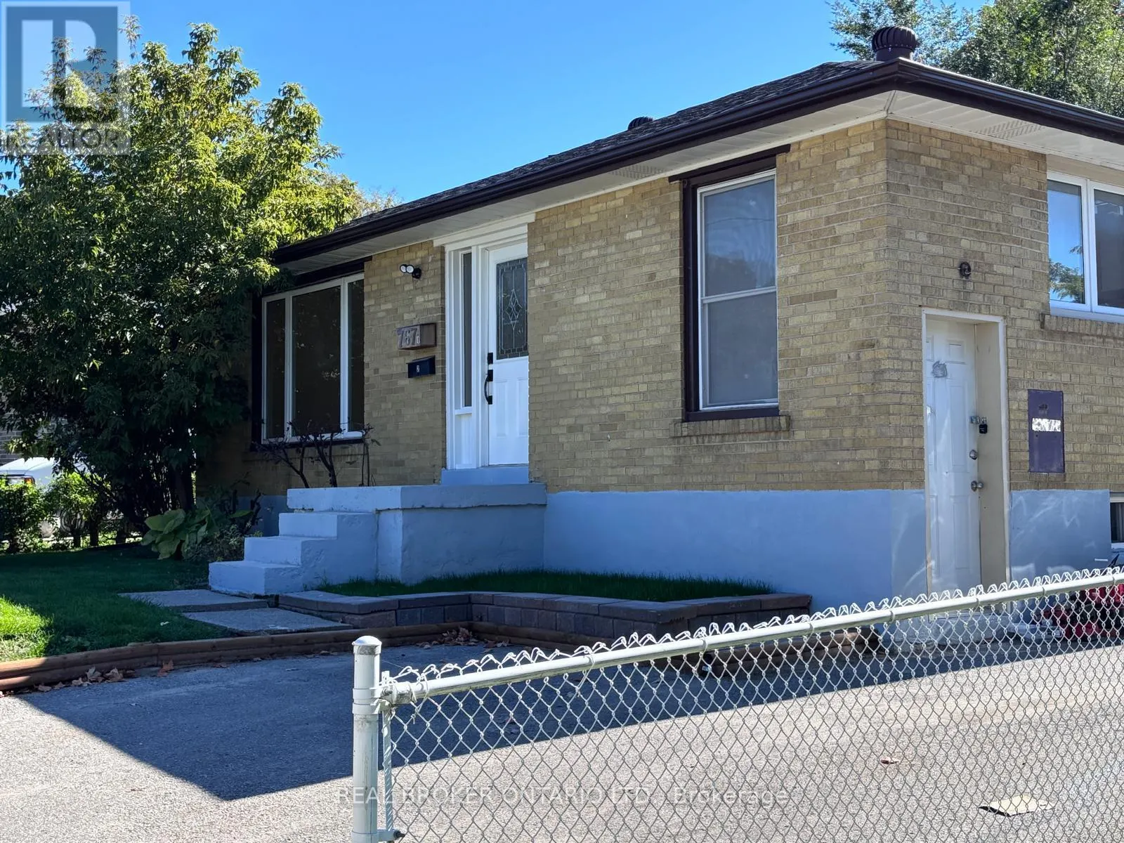 MAIN - 767 GASPE AVENUE