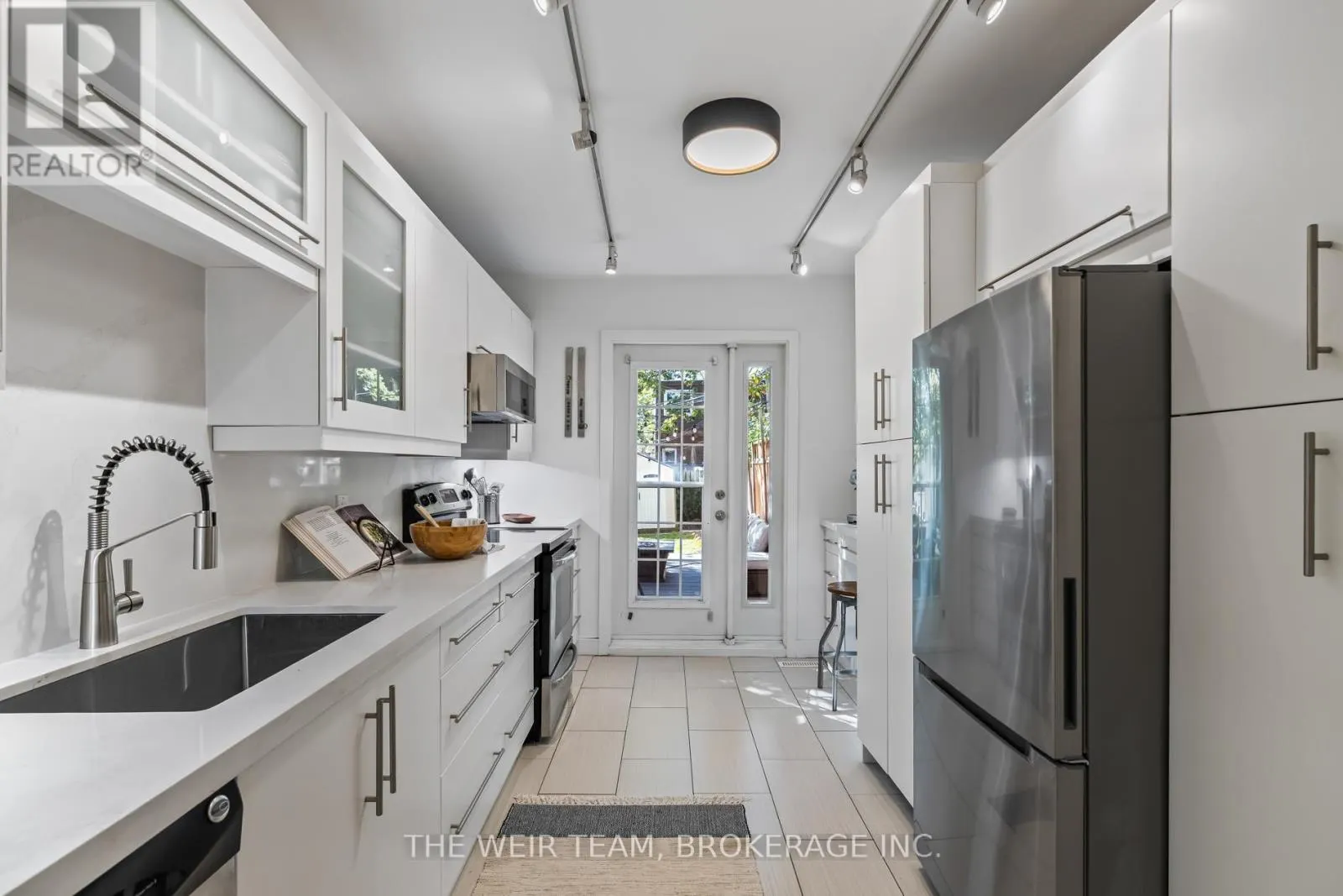 612 WOODBINE AVENUE