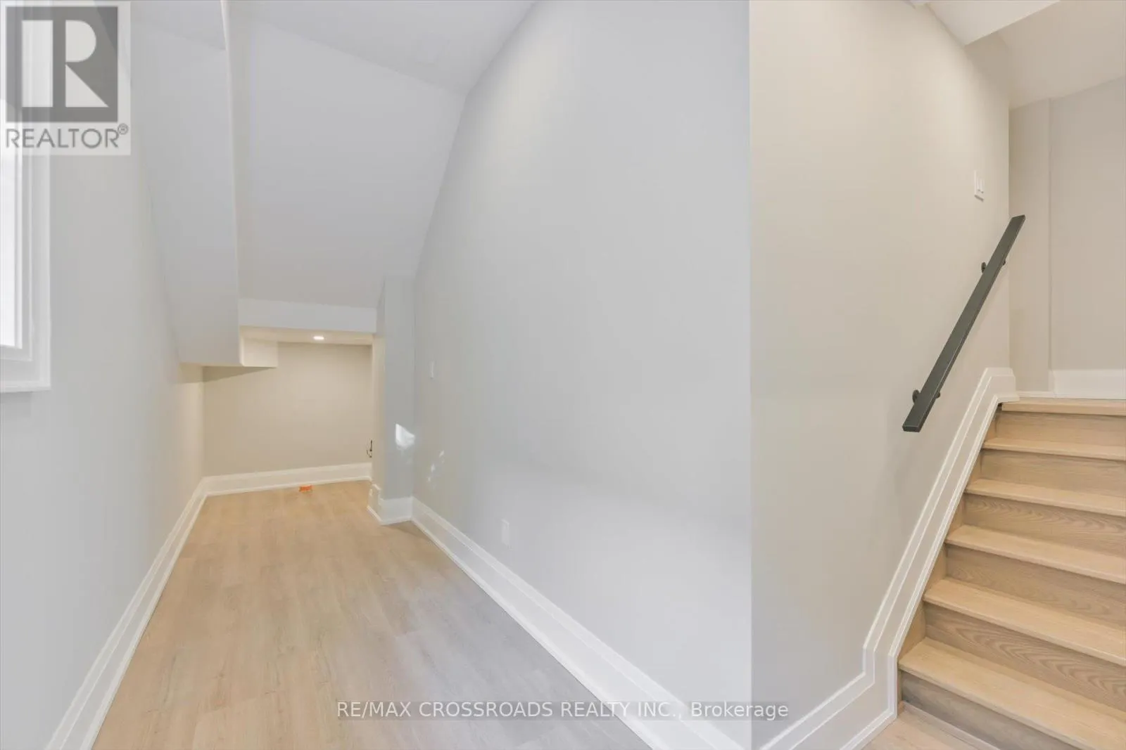 84 WESTBOURNE AVENUE