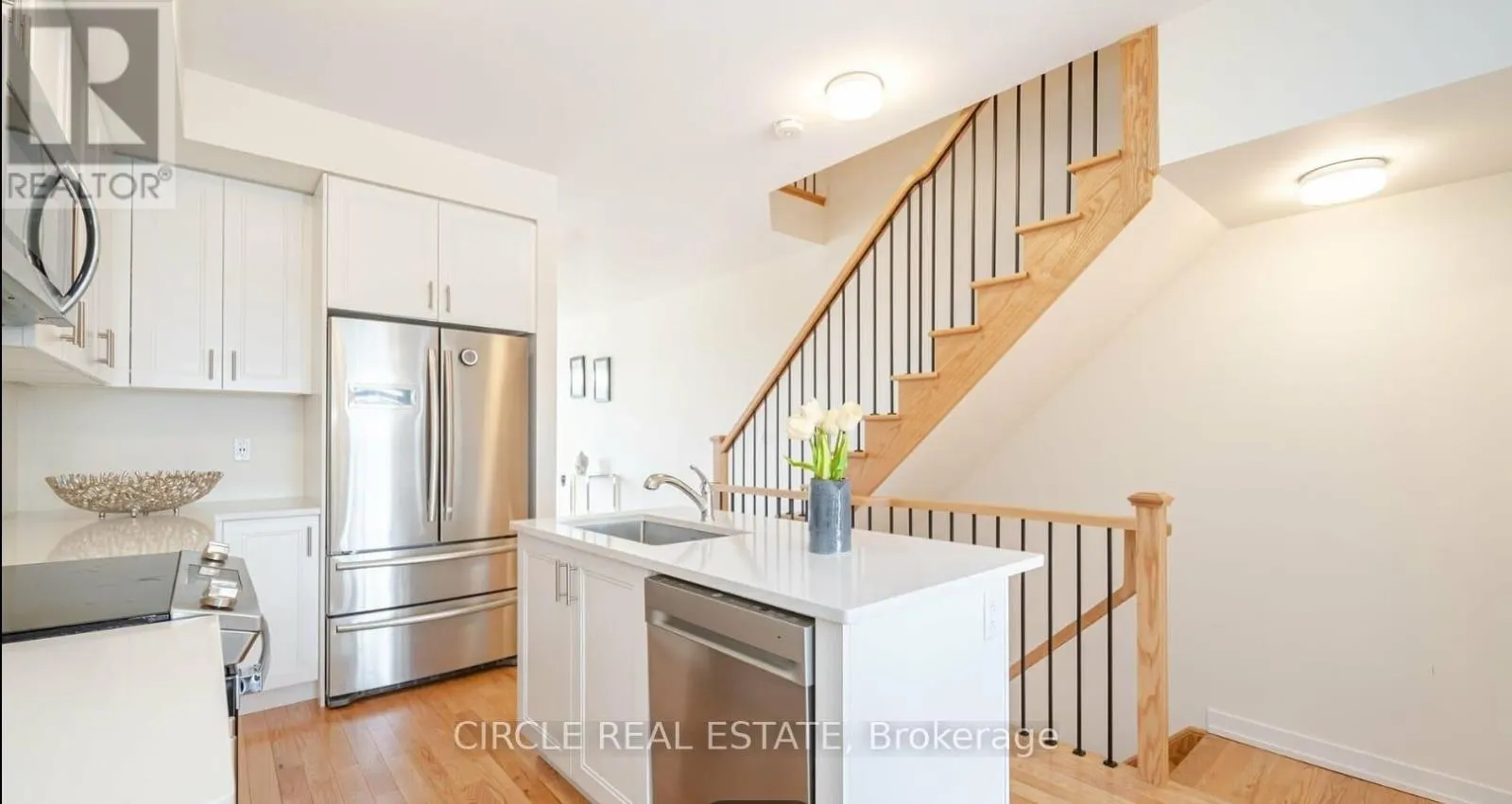 2594 CASTLEGATE CROSSING