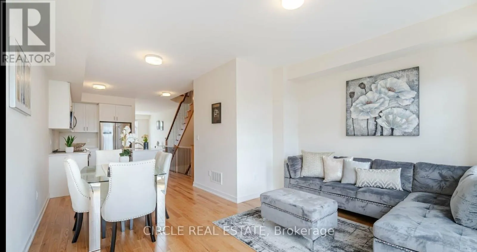 2594 CASTLEGATE CROSSING